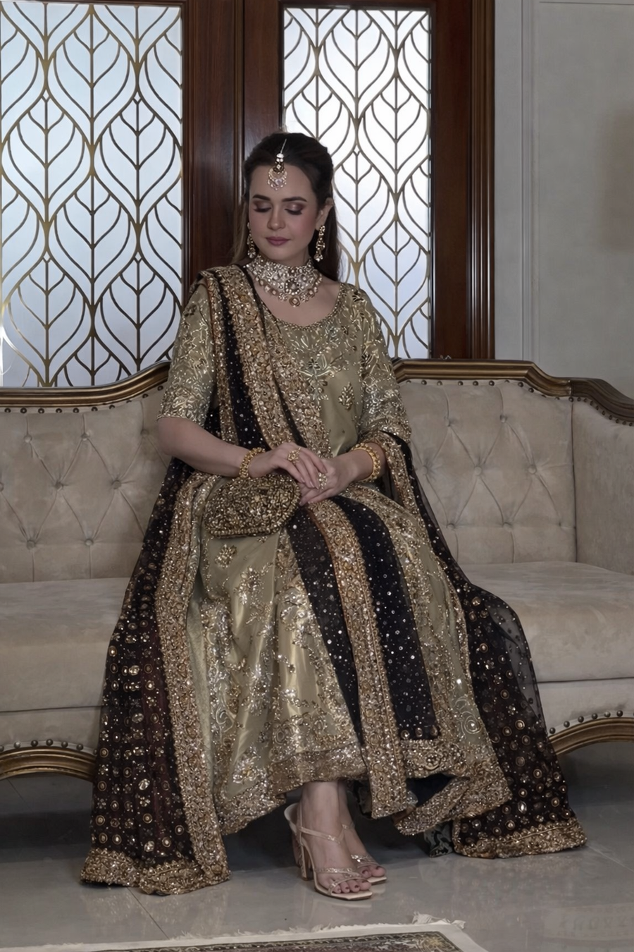 Haris Shakeel Black & Gold Velvet embroidered dupatta view 2