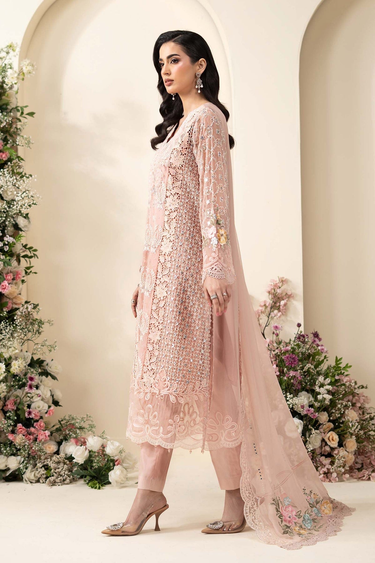 Maria B D4 peach embroidered suit side view