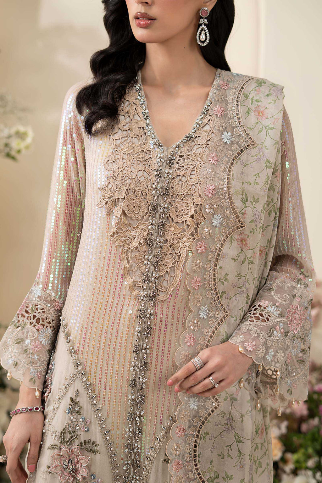 Maria B D7 ivory chiffon neckline detail